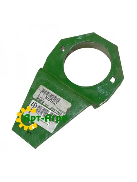 H137602 Кронштейн John Deere