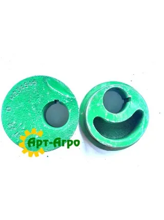 H234549 Ексцентрик правий підшипника важеля соломотрясу John Deere (Royal Tiger)