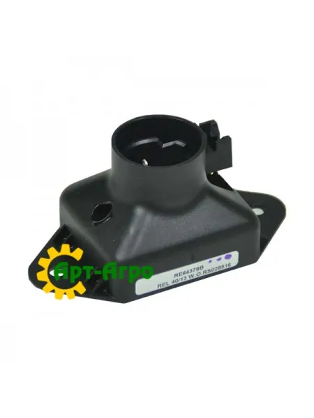 RE64379 JOHN DEERE electronic water dispenser