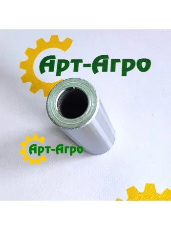 A110612 John Deere Spacer