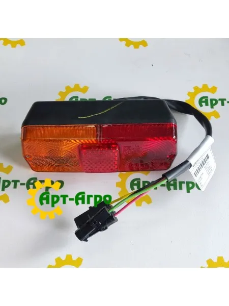 388338A1 Tail light right, STX535 CNH