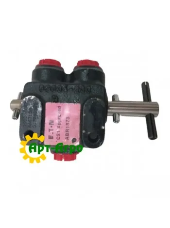 AA67152 John Deere hydraulic flow valve