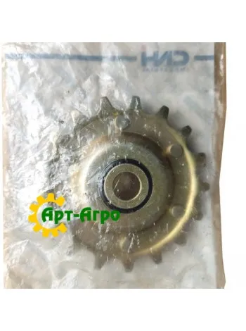 87302107 Sprocket Z-17, (return elevator drive) CNH