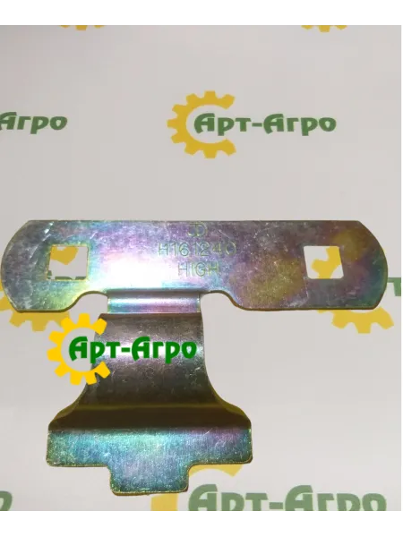 H161240 JOHN DEERE header knife tine clamp