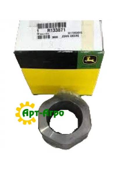 R133871 Розпірна втулка переднього мосту John Deere