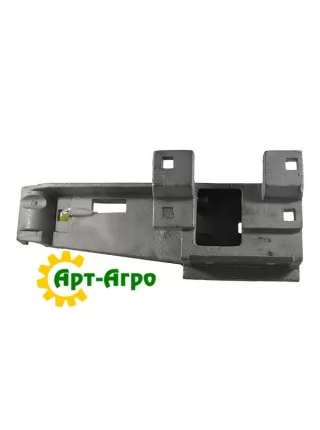 199372C5 Супорт жатки правий CNH