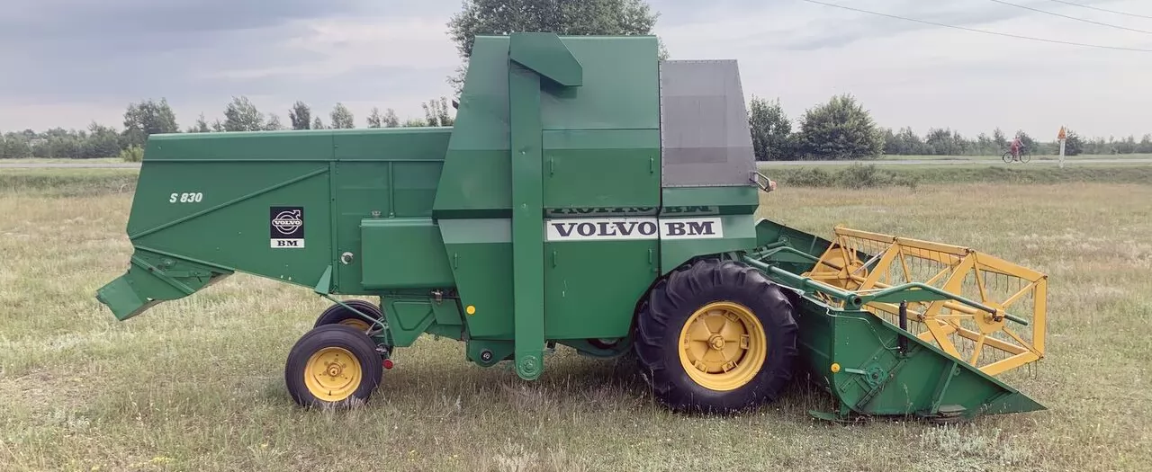 комбайн VOLVO