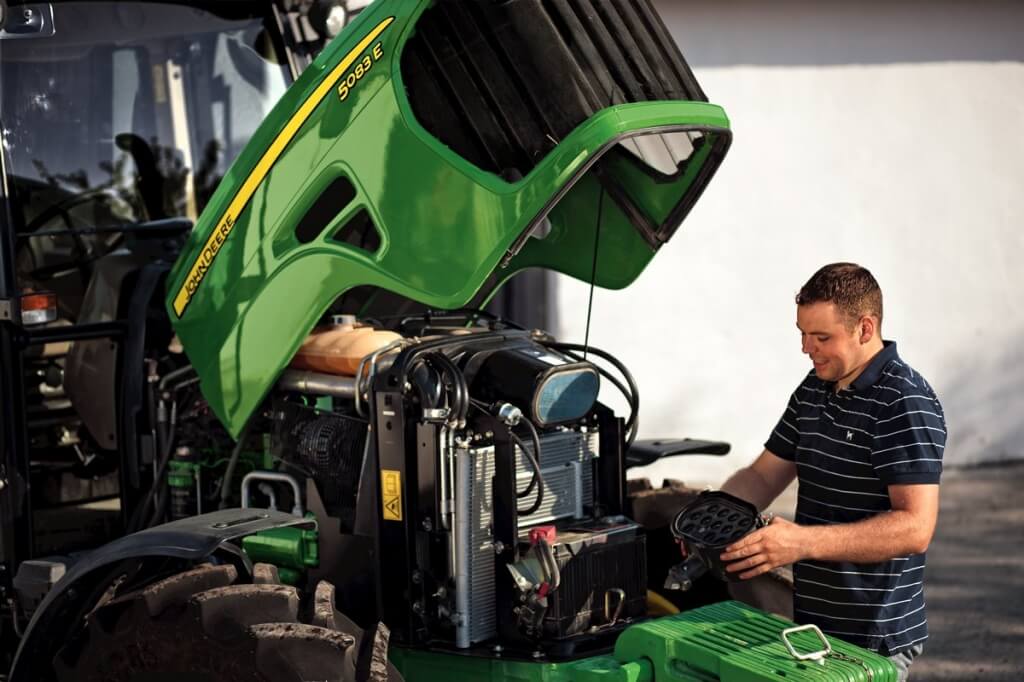 Do czego służy czujnik strat ziarna John Deere