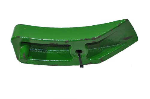 R207665 Prawy klin zaczepowy John Deere