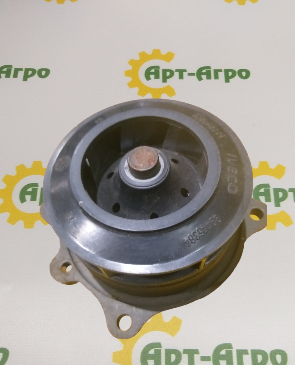 504361543 Pompa wodna CNH