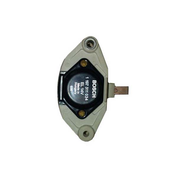 111899A1 Regulator generatora CNH