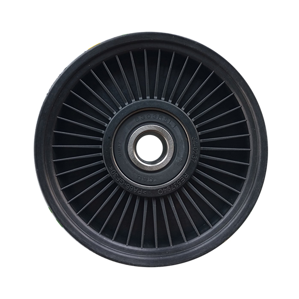 RE537940 John Deere Rolka napinacza (Help Parts)