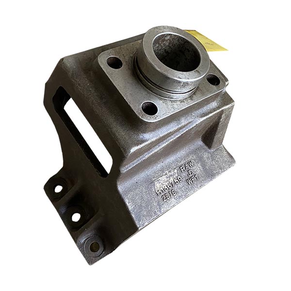 H136759 Wzmocnione mocowanie reduktora MKSh do kombajnu John Deere