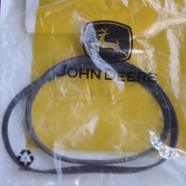 CE17900 Podkładka John Deere