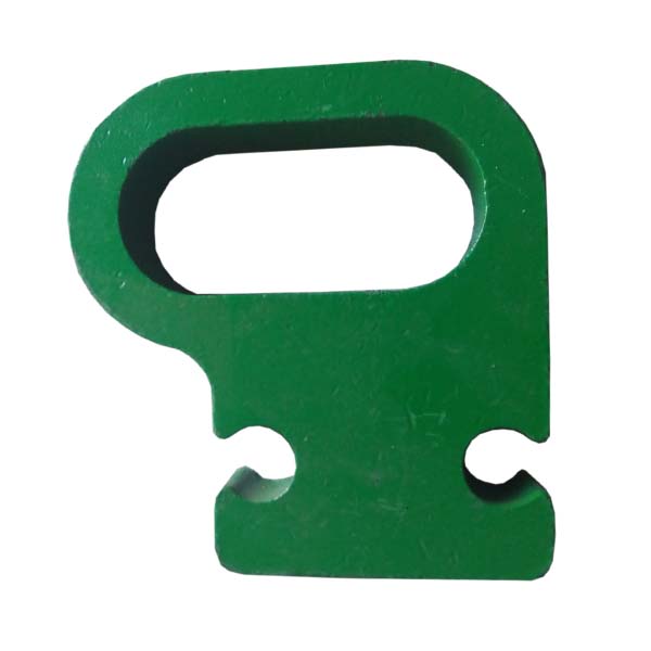 R156615 Wspornik metalowy tylnego podnośnika ciągnika (uchwyt łańcucha) JOHN DEERE