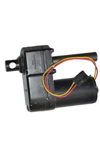 143239A2 Siłownik z silnikiem elektrycznym do napędu regulacji klepiska CNH