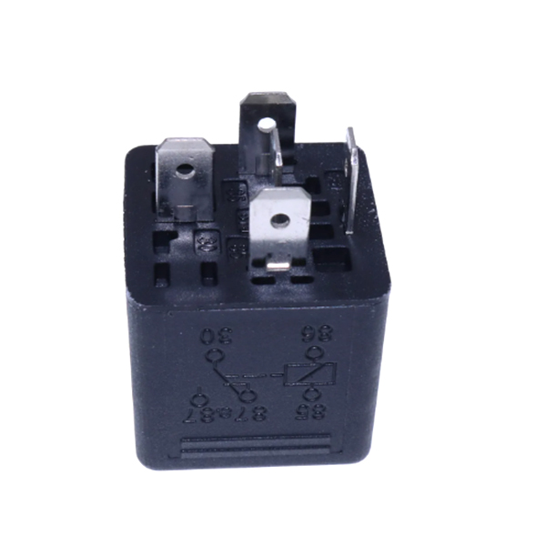 Przekaźnik AH201526 John Deere (HDParts)