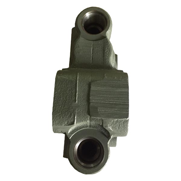 47881568 Obudowa wylotu hydraulicznego, MX310 CNH