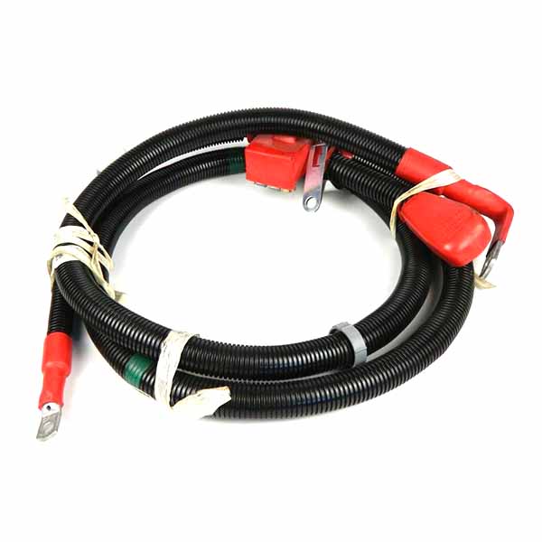 RE253997 Kabel akumulatora John Deere