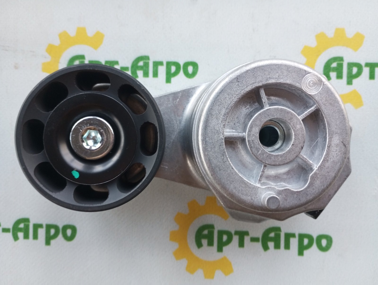 RE68715 Натягувач ременя приводу генератора HDParts-AG JOHN DEERE