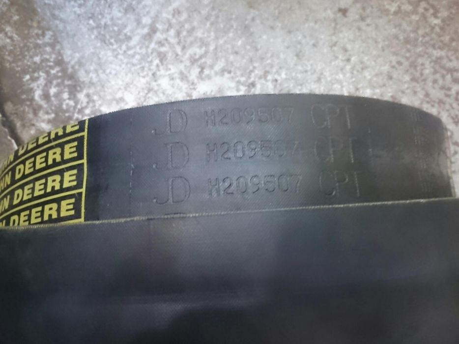 H209507 John Deere Original V-belt