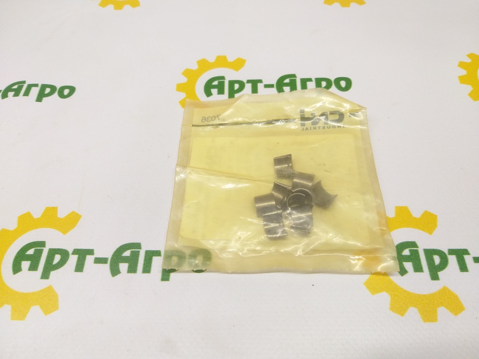 98499819 Valve holder CNH