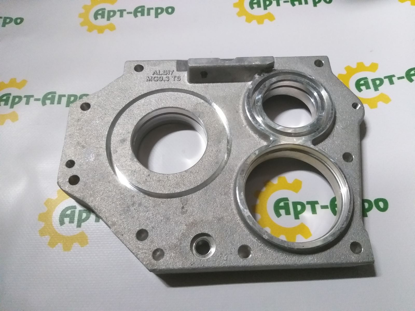 501506 Кришка редуктора передня Geringhoff