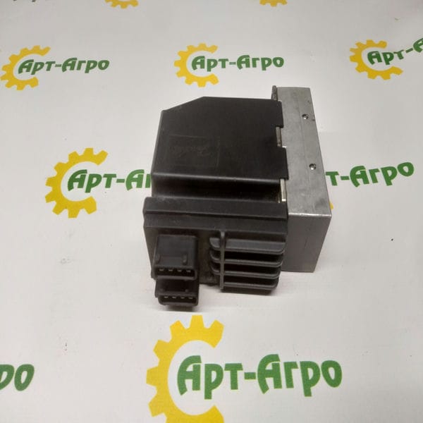 F931402130013 Блок кермового клапана Agco parts