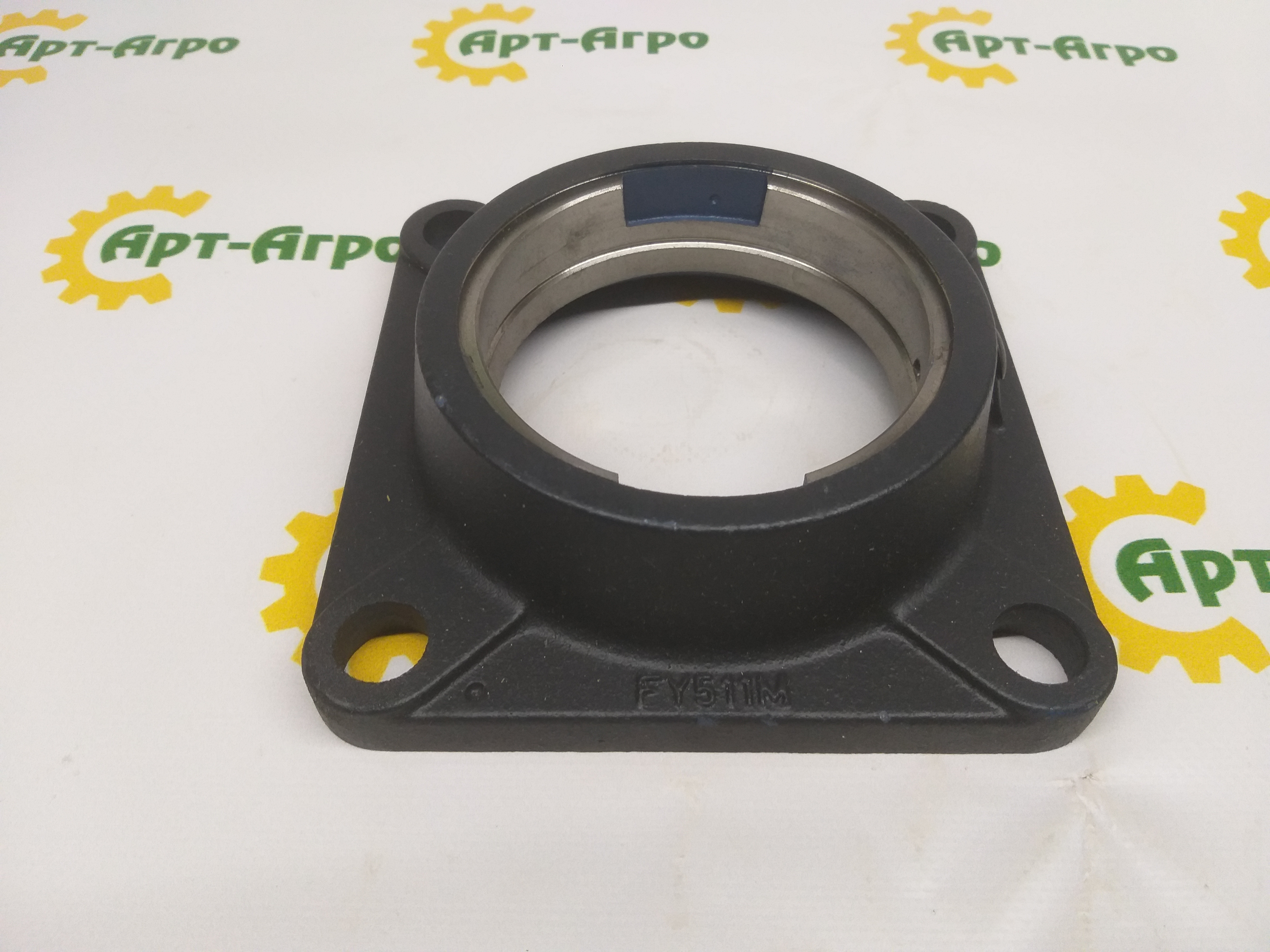 Z75881 Корпус підшипникового вузла JOHN DEERE