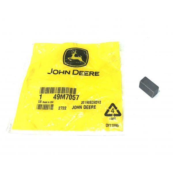 49M7057 John Deere Shaft Key