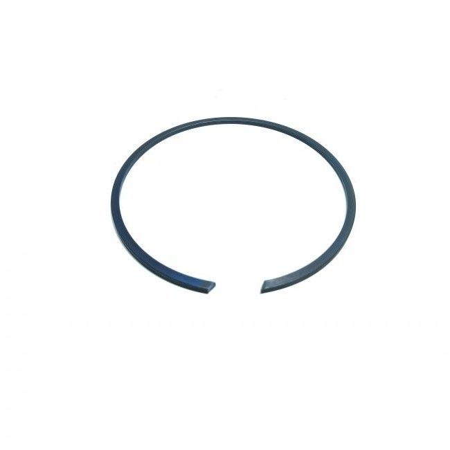 Z62549 Retaining ring John Deere