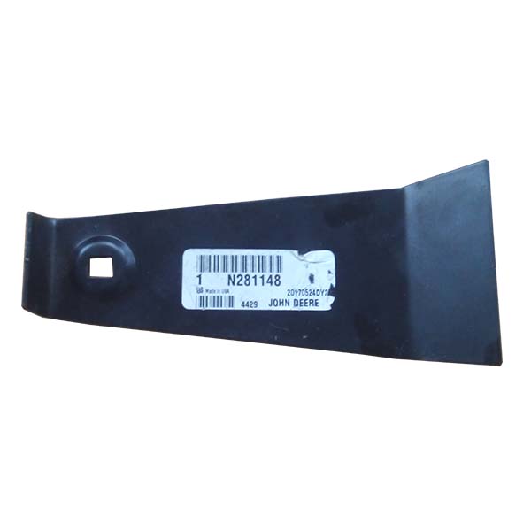 N281148 John Deere scraper