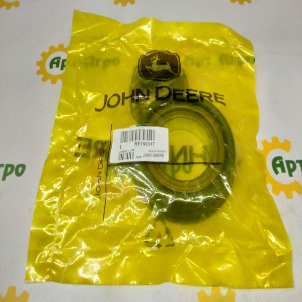 RE150317 Сальник John Deere